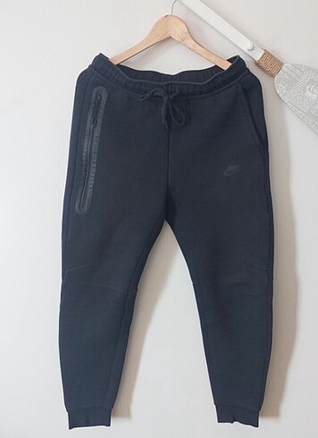 Nike tech fleece