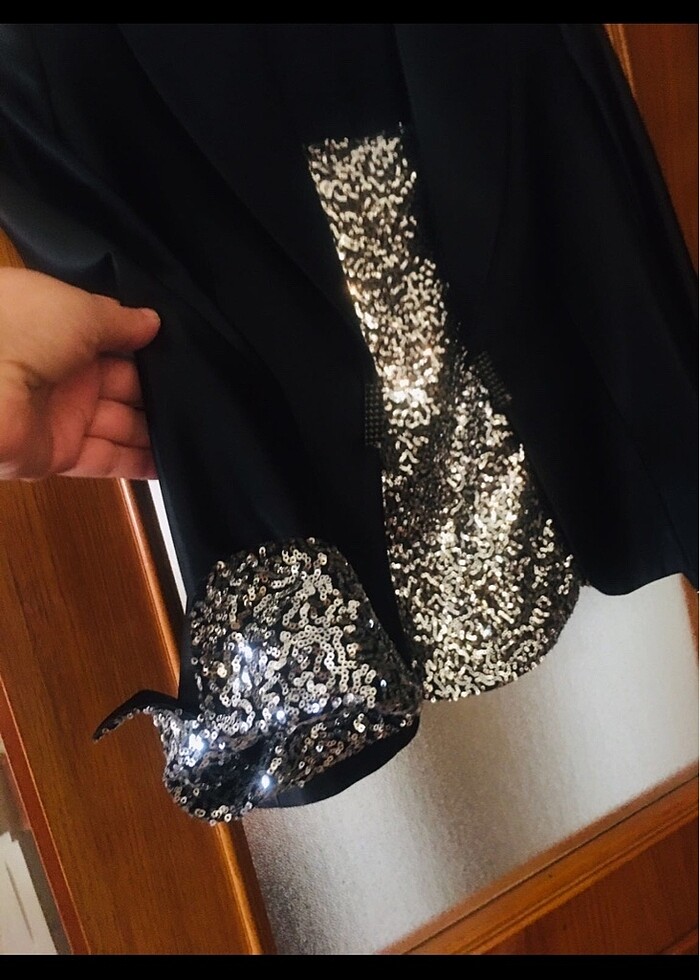 Aker marka bir kez giyilmiş saten etek ceket takım - Görsel 3