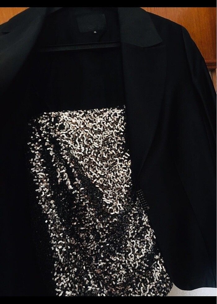 Aker marka bir kez giyilmiş saten etek ceket takım - Görsel 5