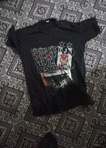 Siyah Baskılı Kısa Kollu çocuk 
Tişört - Görsel 3