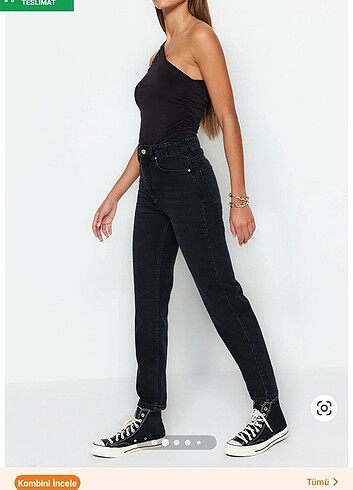 Siyah yüksek bel mom jeans