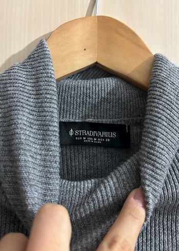 Gri Kadın Boğazlı Triko Kazak - Görsel 2