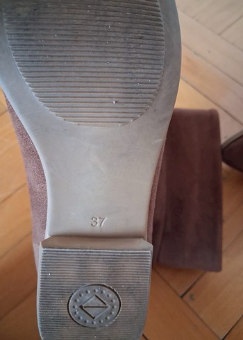 Kahverengi Süet Kadın Dolgu Topuklu Bot - Görsel 4