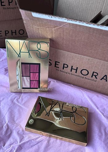 NARS PURE LUXURY LIGHT REFLECTING CHEEK & EYE PALETTE I - Görsel 2