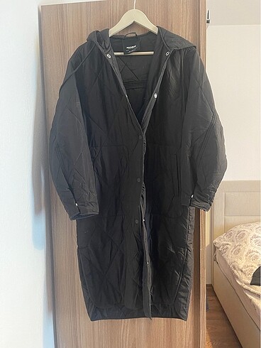 PULL&BEAR SİYAH MONT