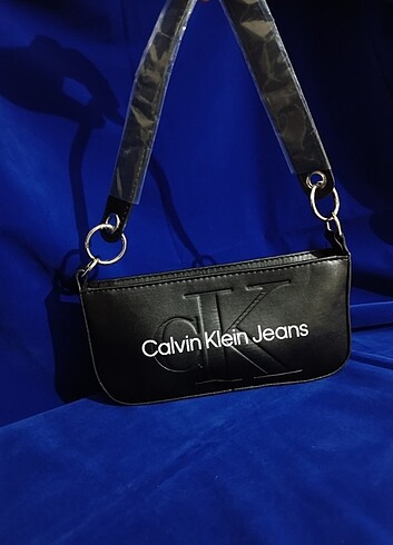 Calvin Klein Ck siyah