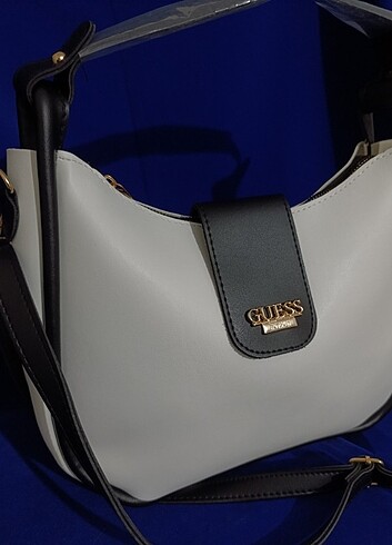 Guess Guess beyaz çanta