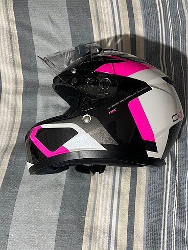 Acilinden temiz satılık kask