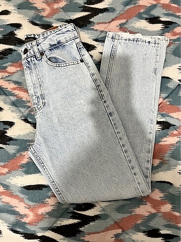 Tommy skiny