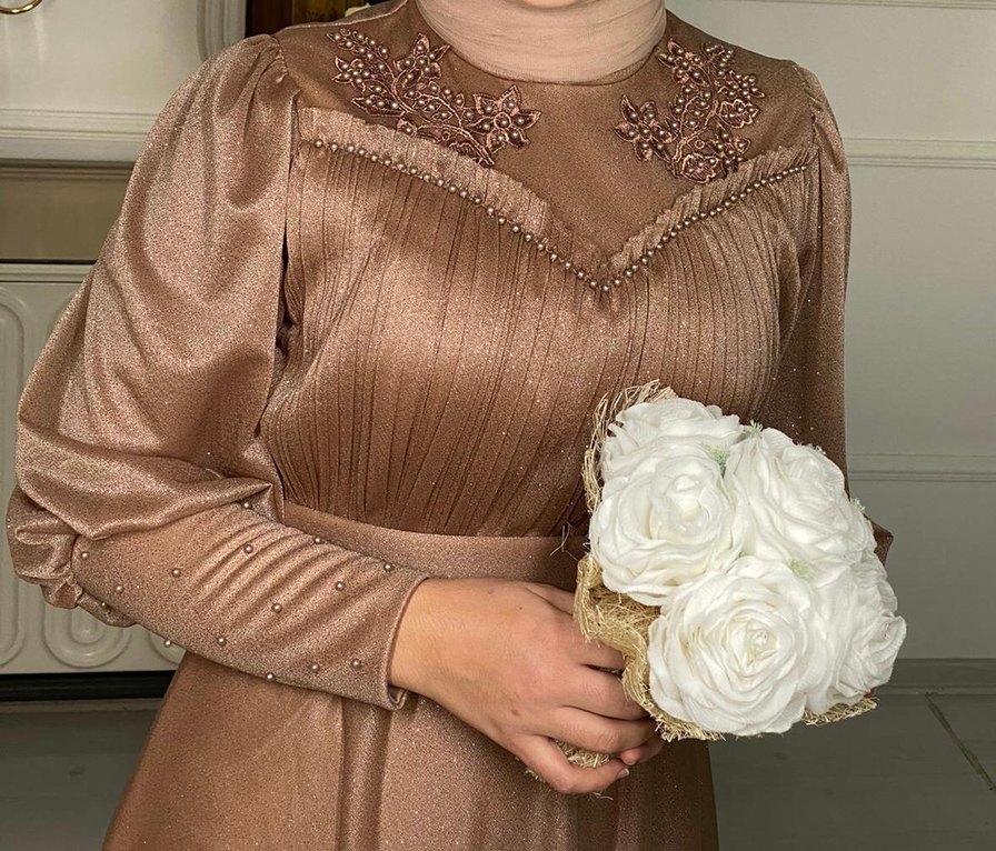 Bej Uzun Kollu Drapeli Abiye Elbise - Görsel 3