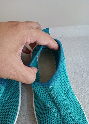 31 Beden turkuaz Renk Turkuaz Deniz Plaj Ayakkabısı 31-32 numara Decathlon