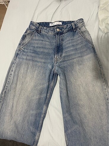Bershka Baggy Jean