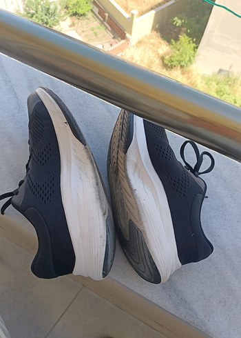 43 Beden siyah Renk Skechers Spor ayakkabı 43'5