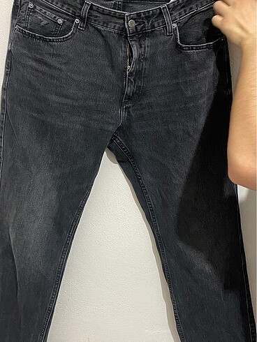 34 Beden Pull&Bear Straight Fit Siyah Jean
