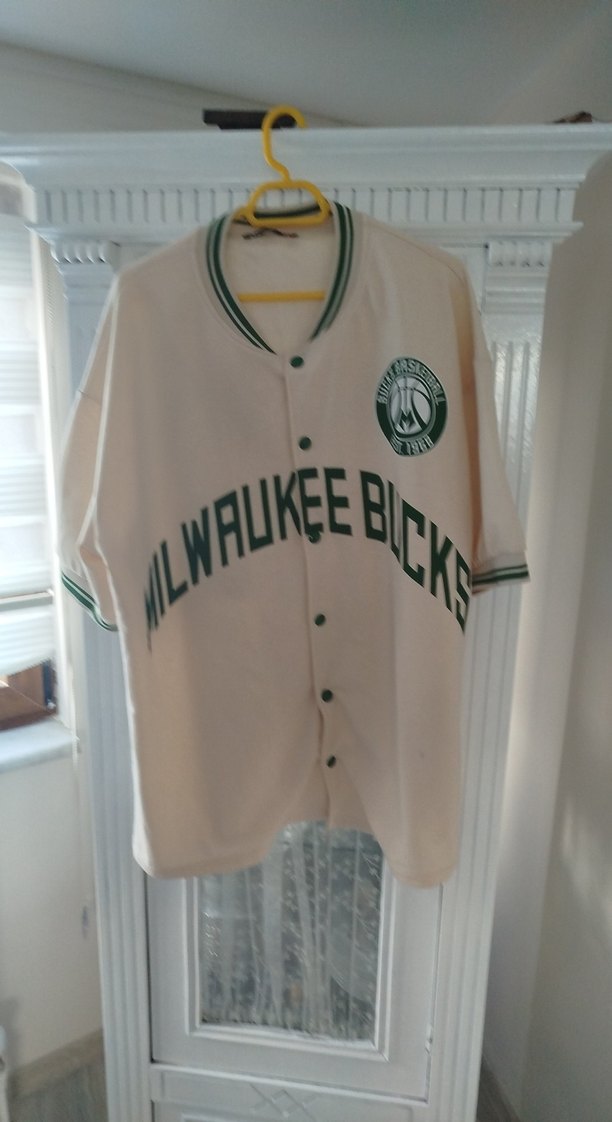 Beyaz Milwaukee Bucks Kısa Kollu Erkek Forma - Görsel 2