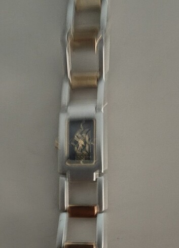 Beden altın Renk GUCCİ BAYAN SAATİ