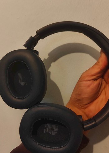 Siyah JBL TUNE 720 Kablosuz Kulaklık - Görsel 4