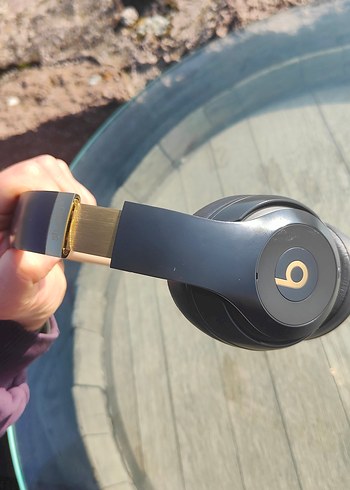 Koyu Mavi Beats sutdyo 3 Kablosuz Kulaklık - Görsel 2