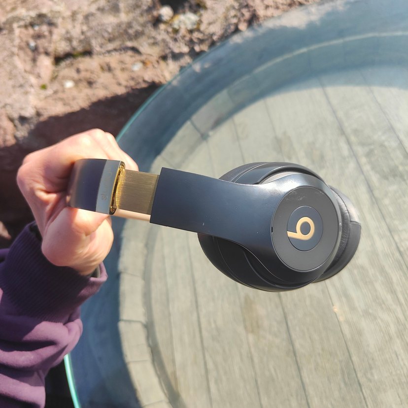 Koyu Mavi Beats sutdyo 3  Kablosuz Kulaklık - Görsel 2