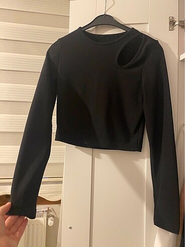 Crop bluz detaylı