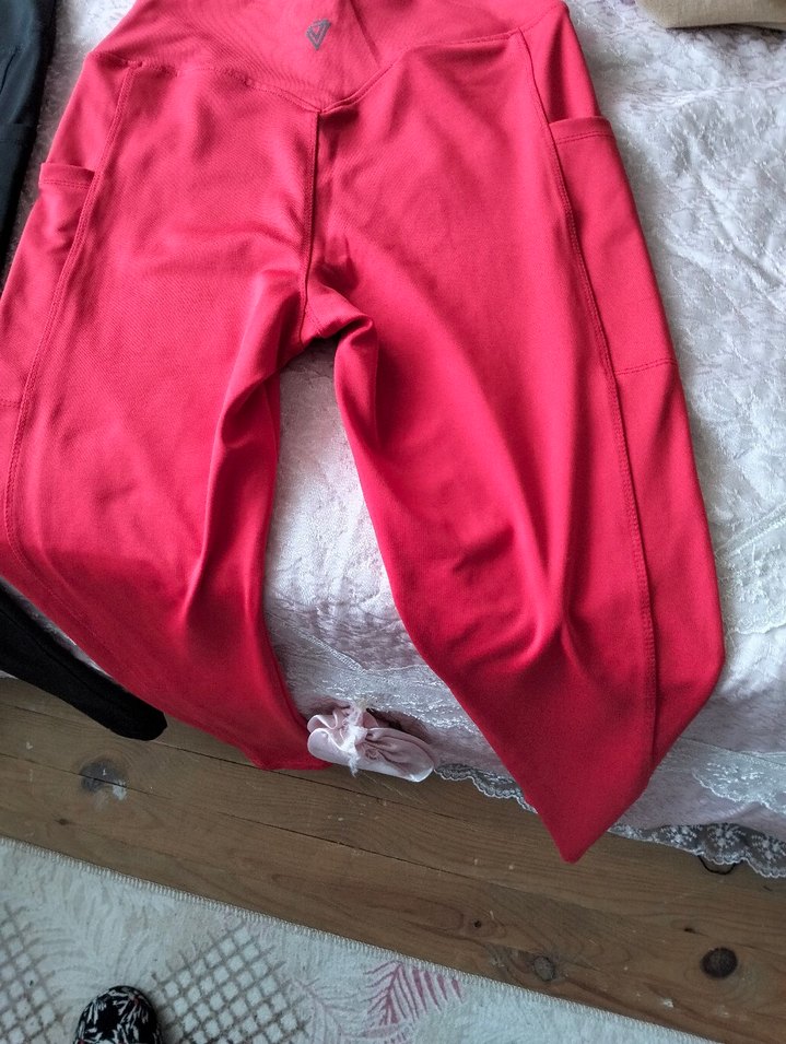 Kırmızı Parlak  Kadın Tayt - Görsel 2