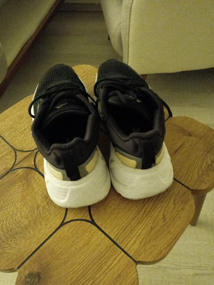 orijinal adidas ayakkabı 41 numara - Görsel 3