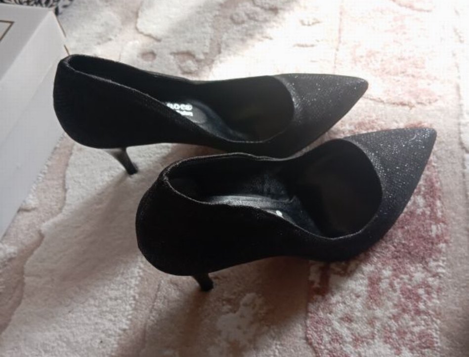 Simli siyah stiletto topuklu ayakkabı - Görsel 2