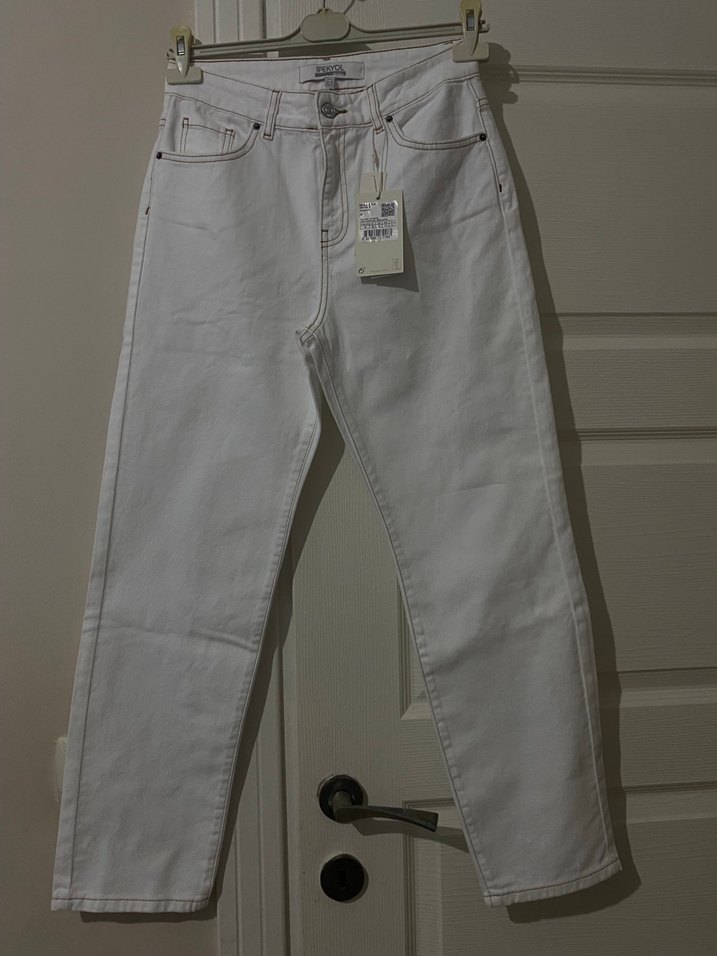 Beyaz Regular Fit Midi Kadın Kot Pantolon - Görsel 2