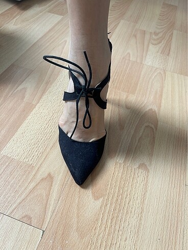 38 Beden siyah Renk Siyah Bağlamalı Stiletto