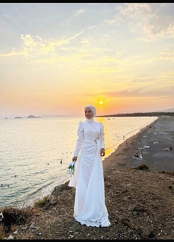 Nikah elbisesi.
