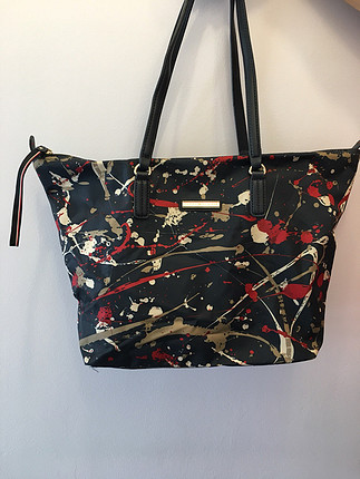 Tommy hilfiger çanta
