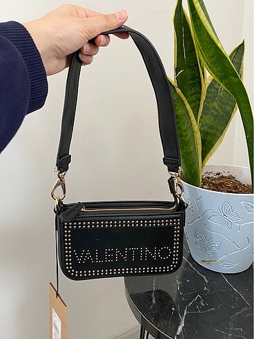 Beden siyah Renk VALENTİNO ÇANTA