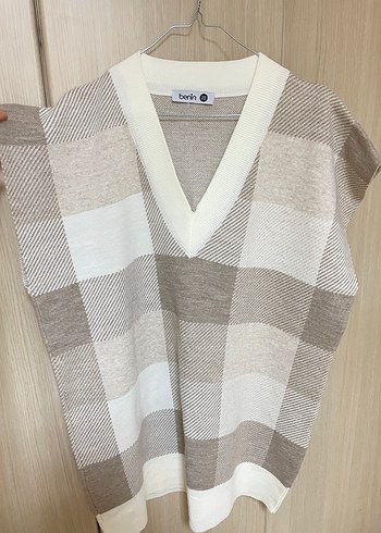 V Yaka Ekose Desenli Kadın Triko Süveter - Görsel 5