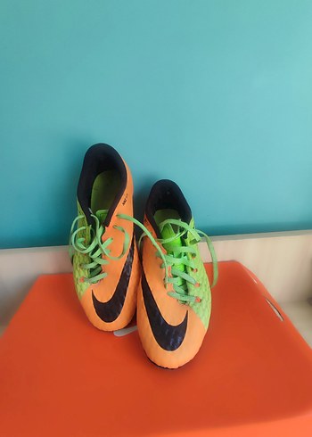 Nike Erkek Çok Renkli Yılan Desenli Futbol Ayakkabısı