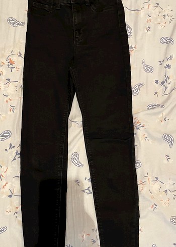 Siyah Dar Kesim Esnek Midi Jean