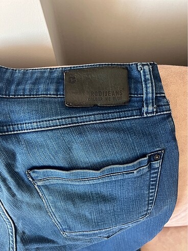 31 Beden mavi Renk 31-34 rodi jeans pantolon