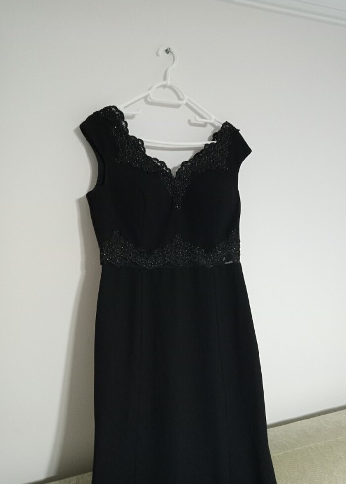 Siyah Abiye Elbise 44 beden  - Görsel 2