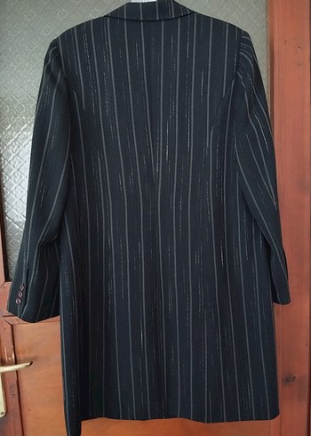 Düğmeli Siyah Çizgili Uzun Kadın Kaban - Görsel 2