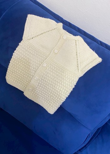 Kız Çocuk Beyaz Örgü Kolsuz Hırka - Görsel 2