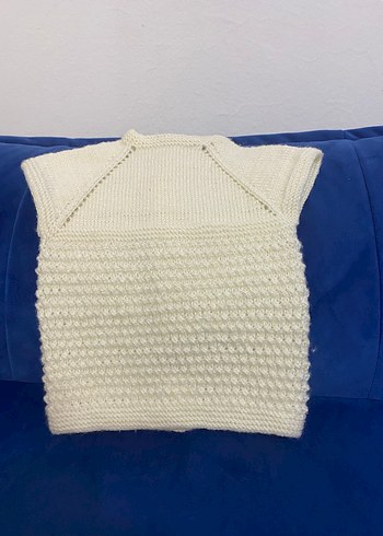 Kız Çocuk Beyaz Örgü Kolsuz Hırka - Görsel 3