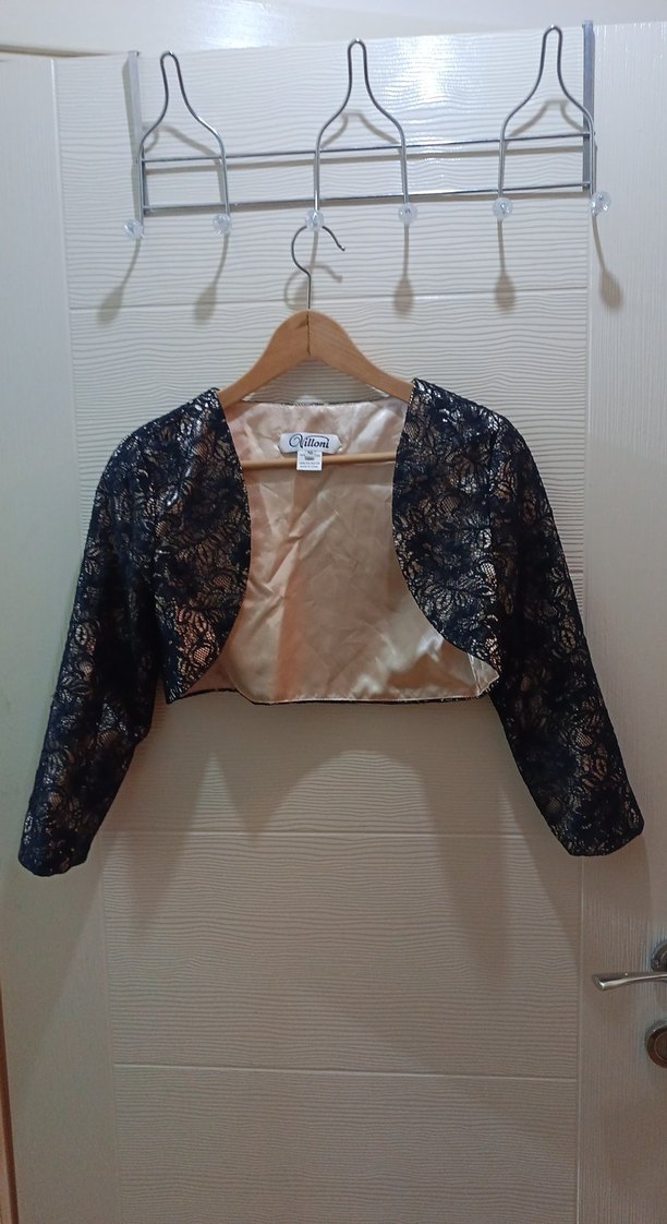 Dantel Detaylı Siyah Mini Straplez Elbise ve bolero ceket - Görsel 2