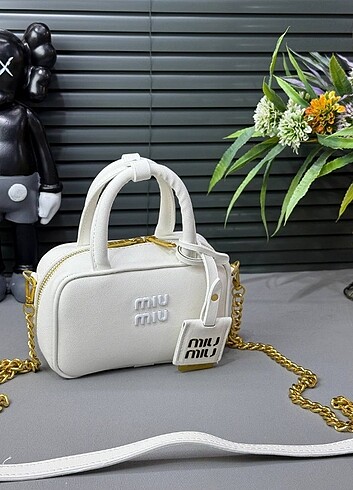 Miu Miu Mini Boy Çanta