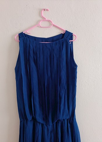 Lacivert Pilili Kolsuz Uzun Keten Elbise - Görsel 3