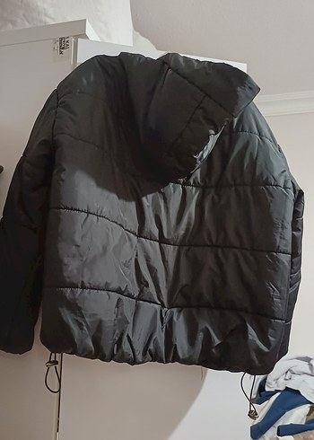 Siyah Kadın Kışlık Mont - Görsel 2