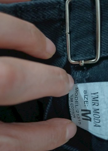 Siyah Kot Midi Askılı Tulum - Görsel 3