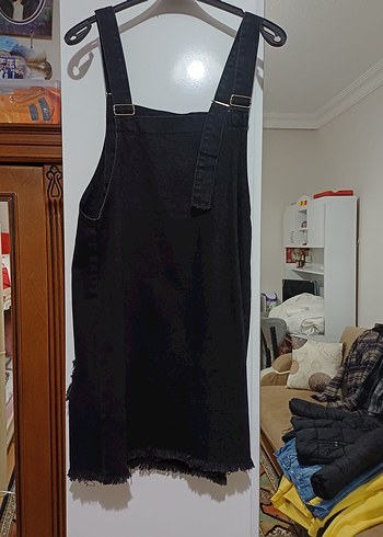 Siyah Kot Midi Askılı Tulum - Görsel 2