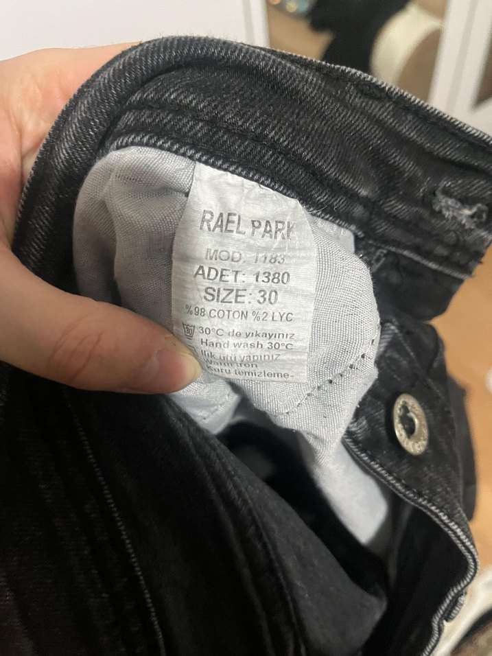 Gri Bol Kesim Kot Pantolon - Görsel 2