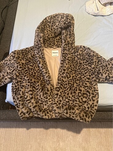 Bershka Bershka leopar peluş ceket