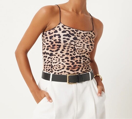 SIFIR ÜRÜN LEOPAR DESENLİ BLUZ
