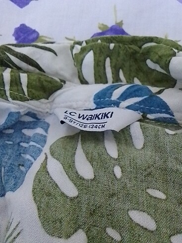 8 Yaş Beden LC Waikiki erkek çocuk fömlek